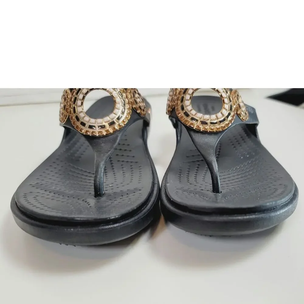Crocs Sanrah Diamante Wedge Flip Sandal in Black, sz 10 - Picture 4 of 16